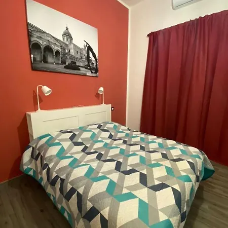 Apartment Betta Cuntrariusa - Intero Appartamento In Centro Storico *